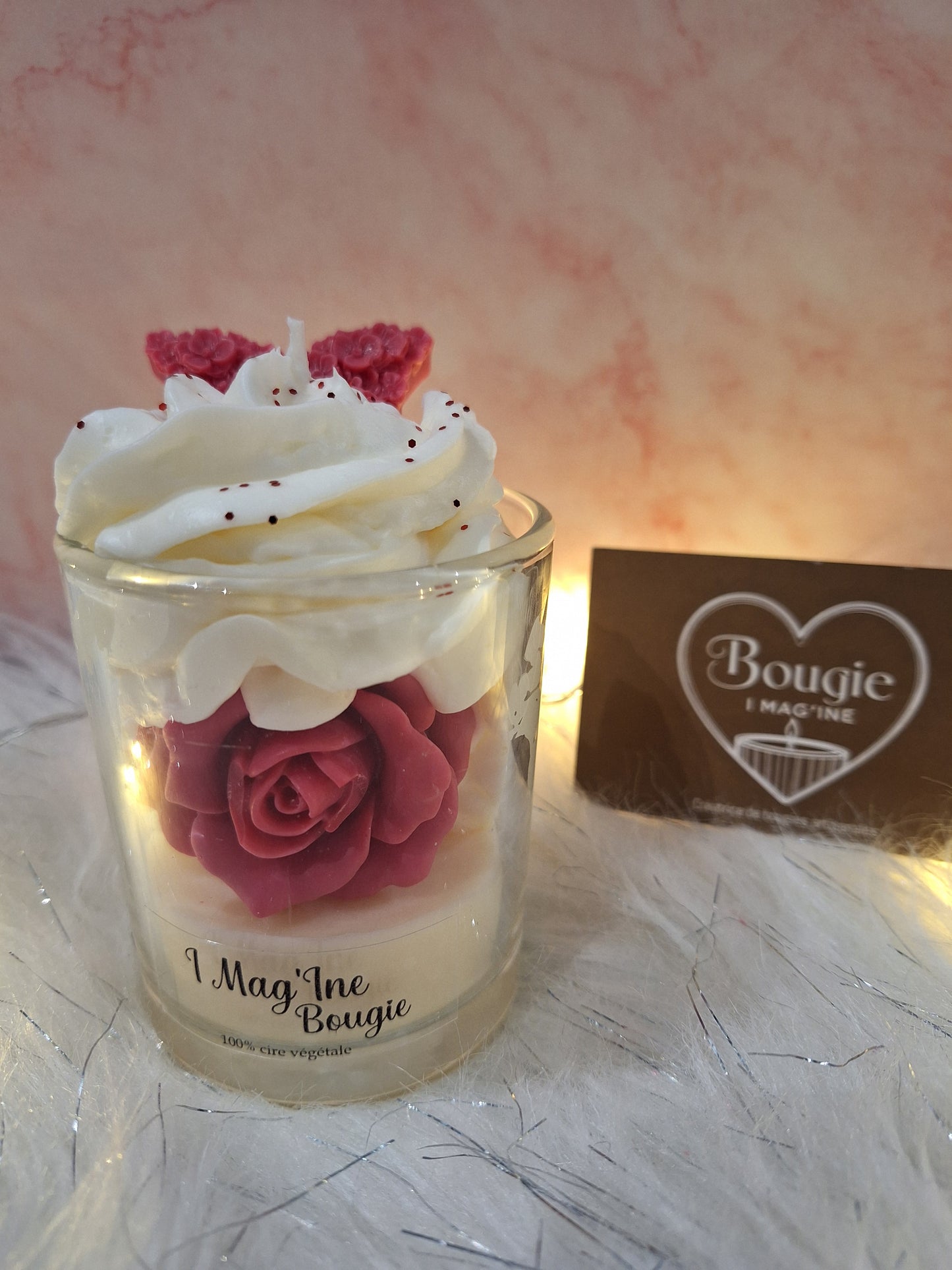 Bougie Chantilly Fleur & Papillon en roses